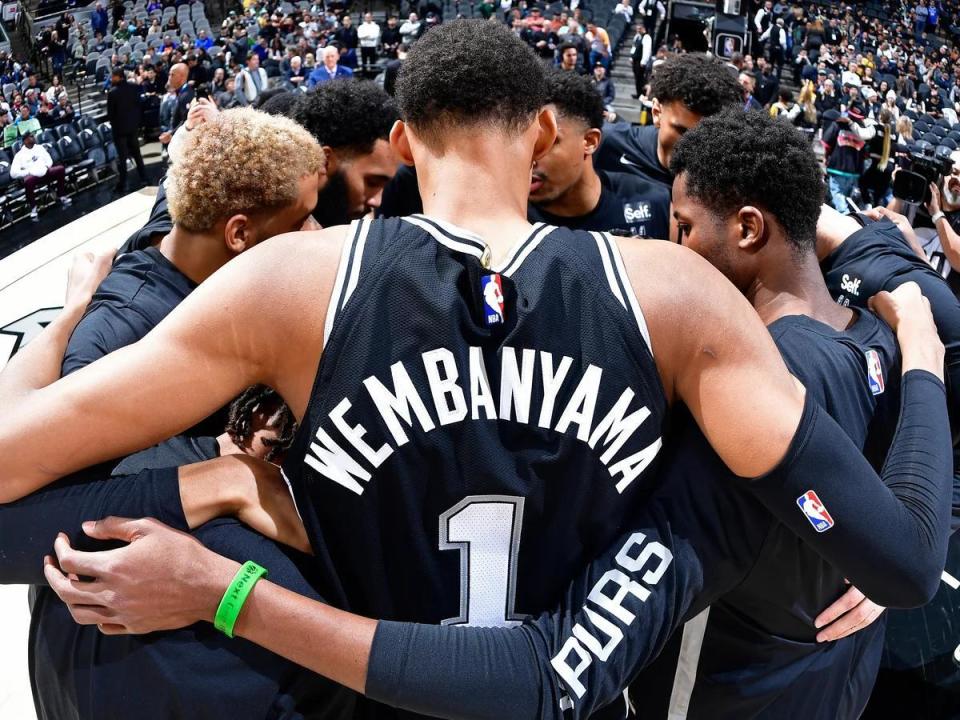 svI