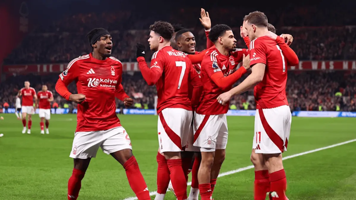 上赛季阿森, 有的球员采 上赛季阿森, 有的球员采